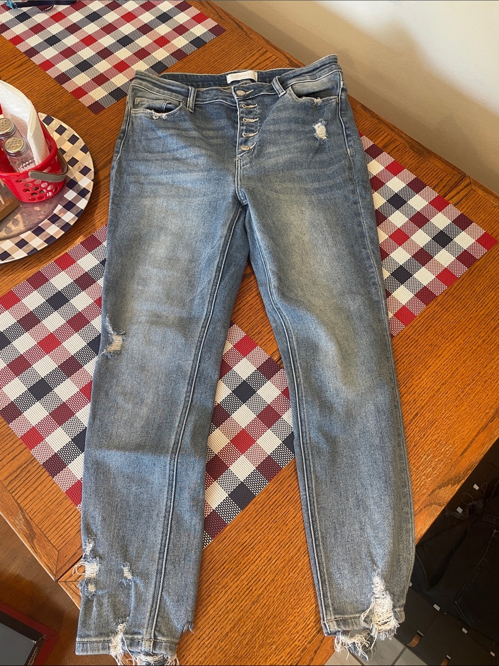 Distressed Light Blue Skinny Jeans with Button-Fly